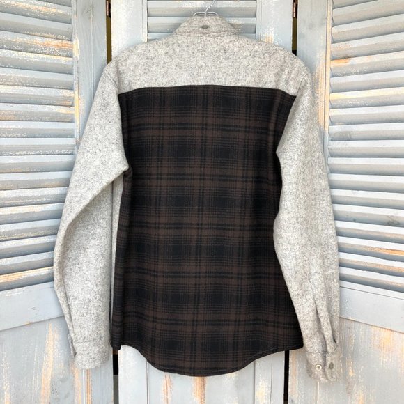 Raised By Wolves x Woolrich Plaid Contrast Button Shirt Sz M Unisex - Picture 9 of 15